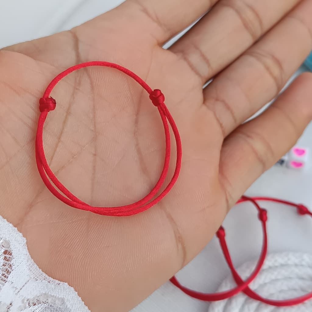 PULSEIRA INFANTIL FIO VERMELHO RN BEBE CRIANÇA FIO DE CETIM 1 MM COM REGULAGEM DE TAMANHO