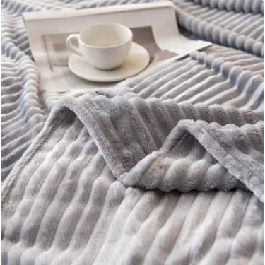 Manta Cobertor Casal Microfibra Canelada Antialérgica Coberta Macia Riscada Quentinha 1,80x2,00Mt