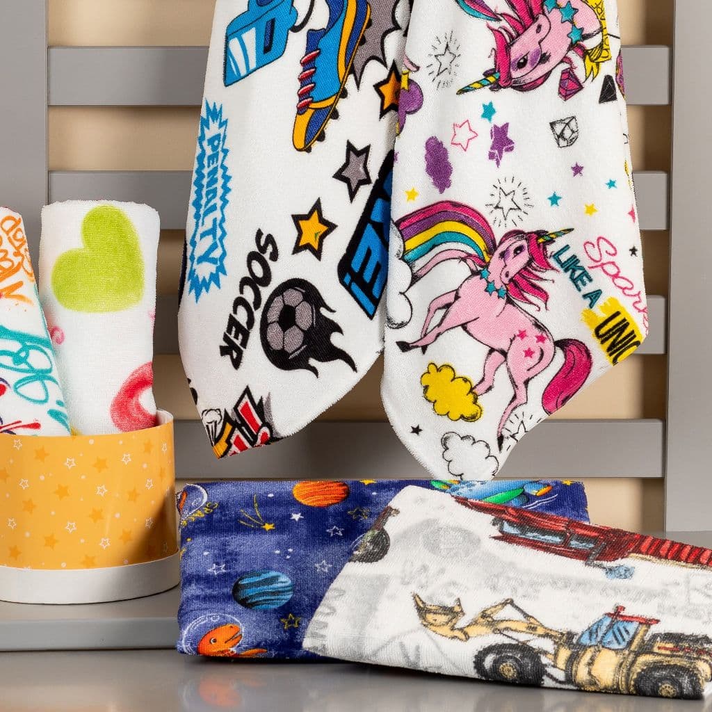 Toalha Banho Infantil 60x130cm 158g 100% Poliester acabamento ultrassom