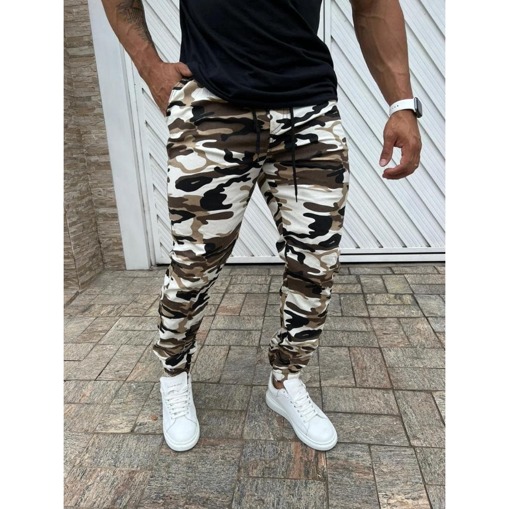 Calça Camuflada Masculina - Modelo Slim Fit com 4 Bolsos (Modelo Europeu)