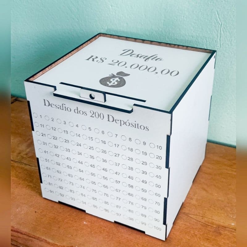 Cofre para guardar dinheiro Desafio dos 200 Depósitos: Junte R$20000
