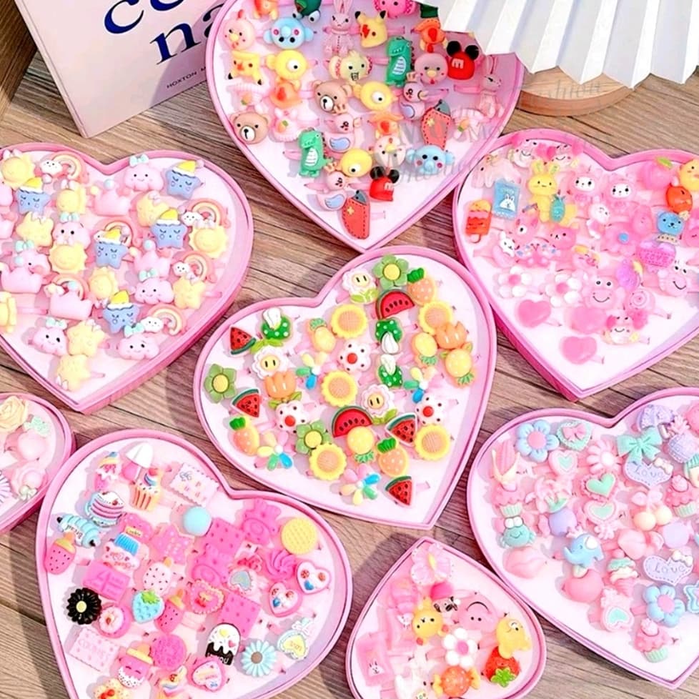 KIT 36 Anéis Infantil Menina + Caixa Coração/Ajustável Sortidos/Envio Imediato/Anel Infantil/Menina/Moda Infantil