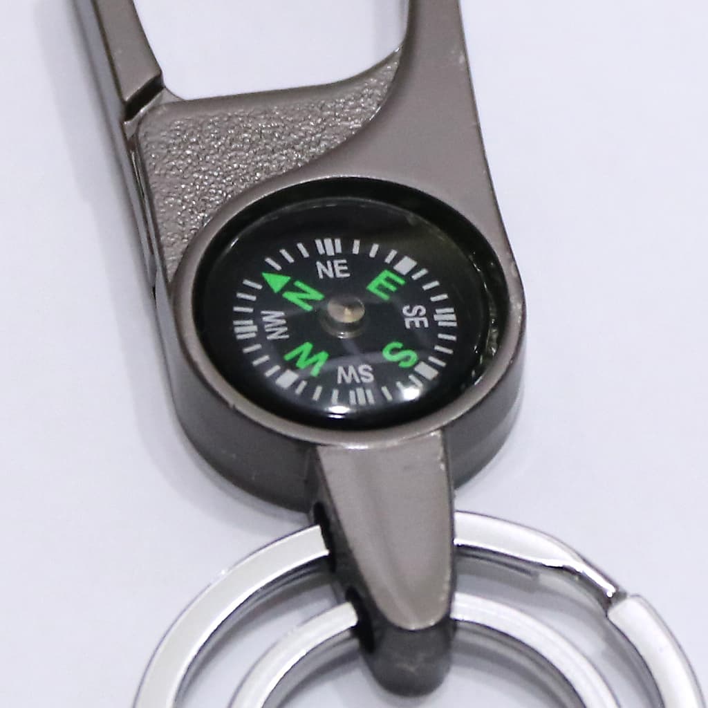 Chaveiro Mosquetão Com Bussola Cinza Chumbo Modelo 8032-2