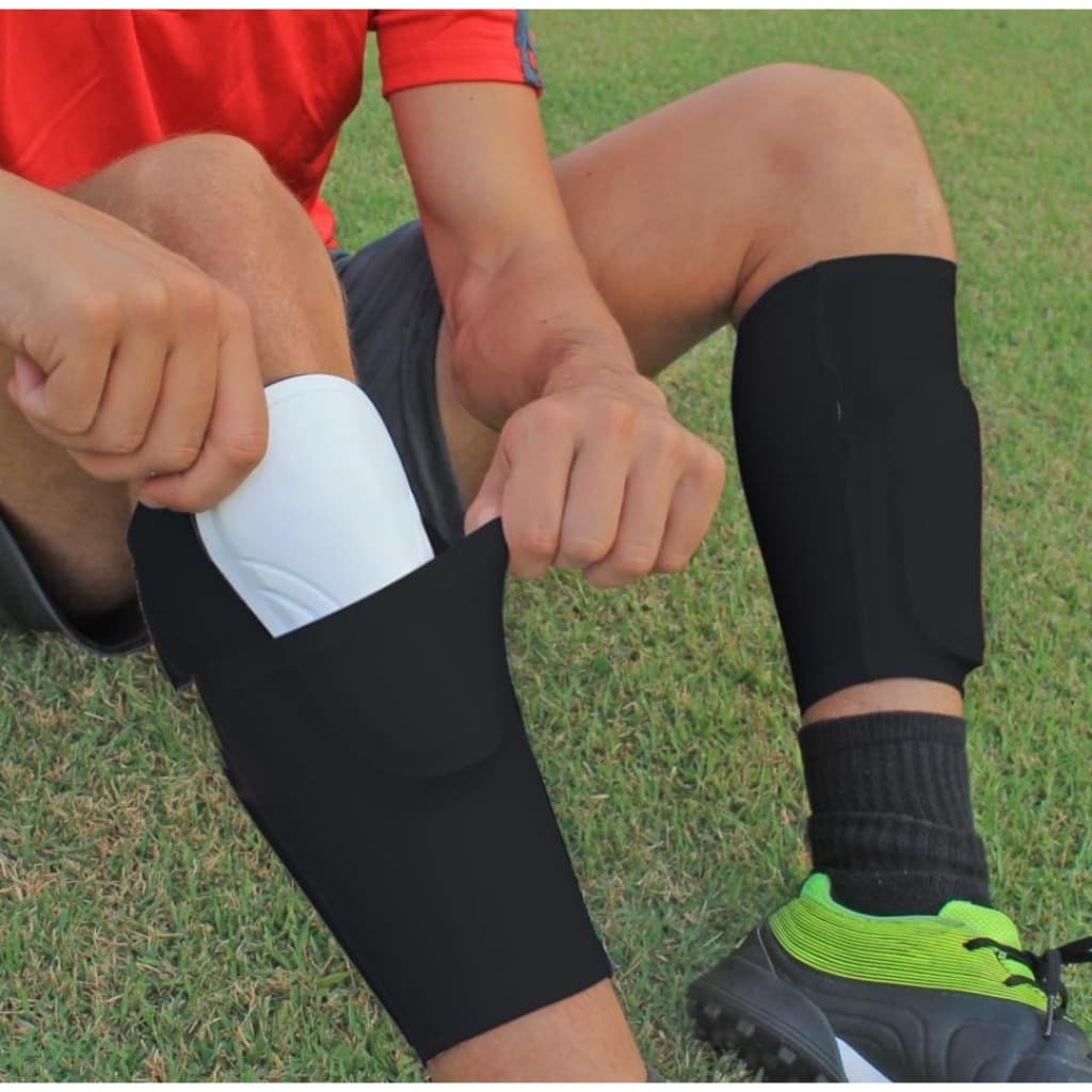 Porta Caneleira Infantil Adulto Preta Futebol Campo Futsal Suporte para Caneleira Meião Elástico