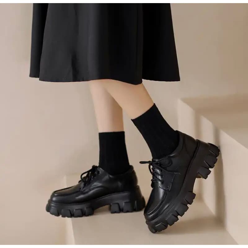 sapato oxford plataforma tratorada preto novo