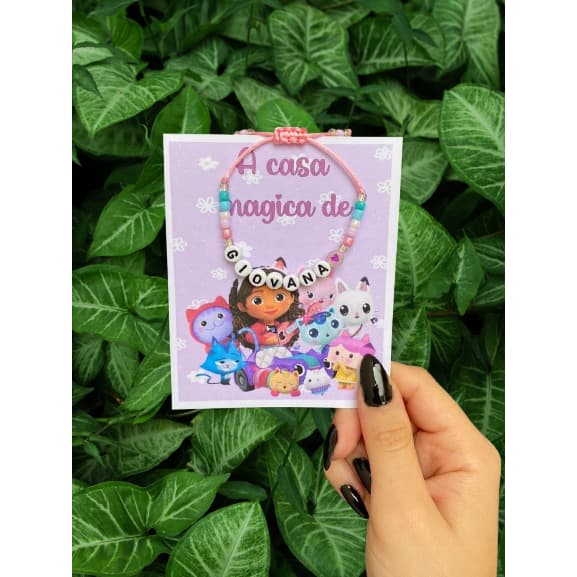 Pulseira Unitária Personalizada Nome Infantil A Casa Mágica De Gabby Brilha No Escuro