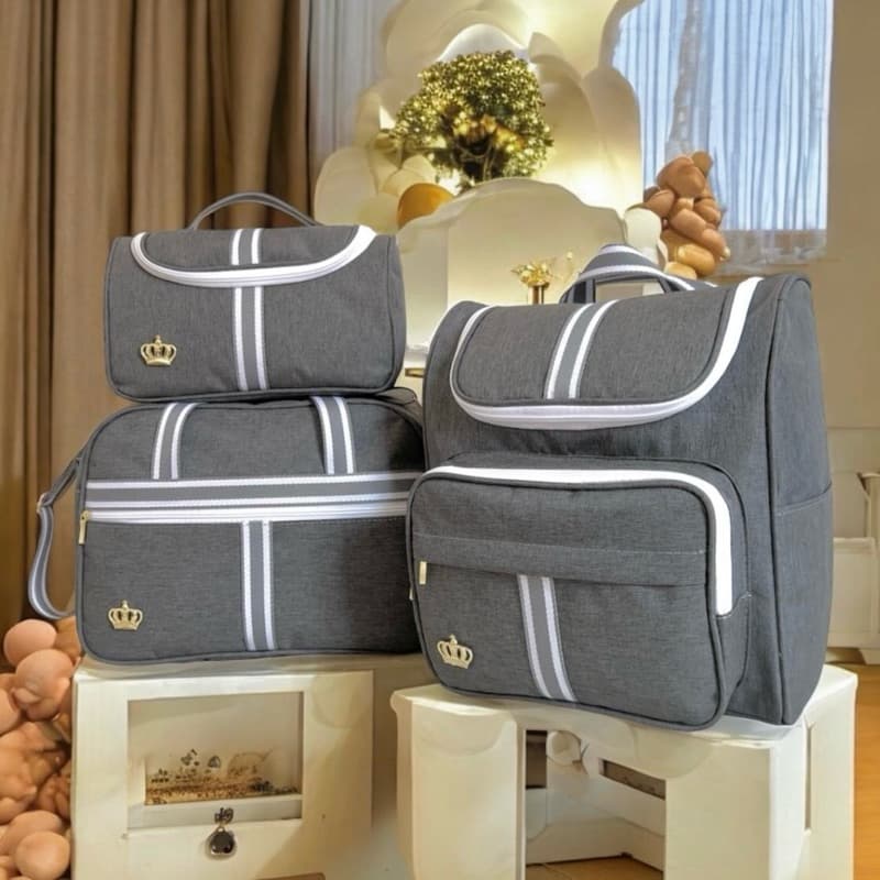 Kit Classic Cinza Bolsas Maternidade 03 peças Mala  Mochila e Necessaire