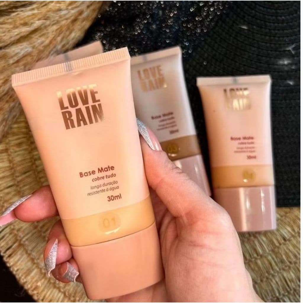 Base líquida Matte Alta Cobertura a Prova D’água Love Rain