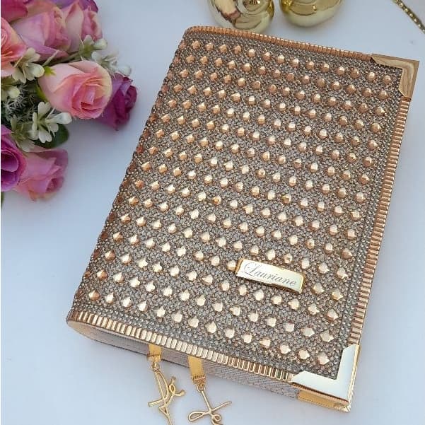 Capa para Bíblias com Plaquinha gravada nome.