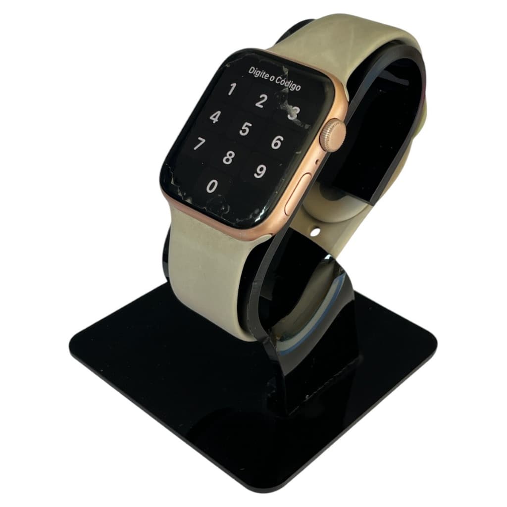 1 Suporte Expositor para relógio individual em acrílico preto  - organizador clean e luxuoso