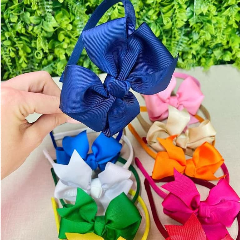 Tiara Infantil Com Laço Gorgorão Elegância e Conforto Para Meninas