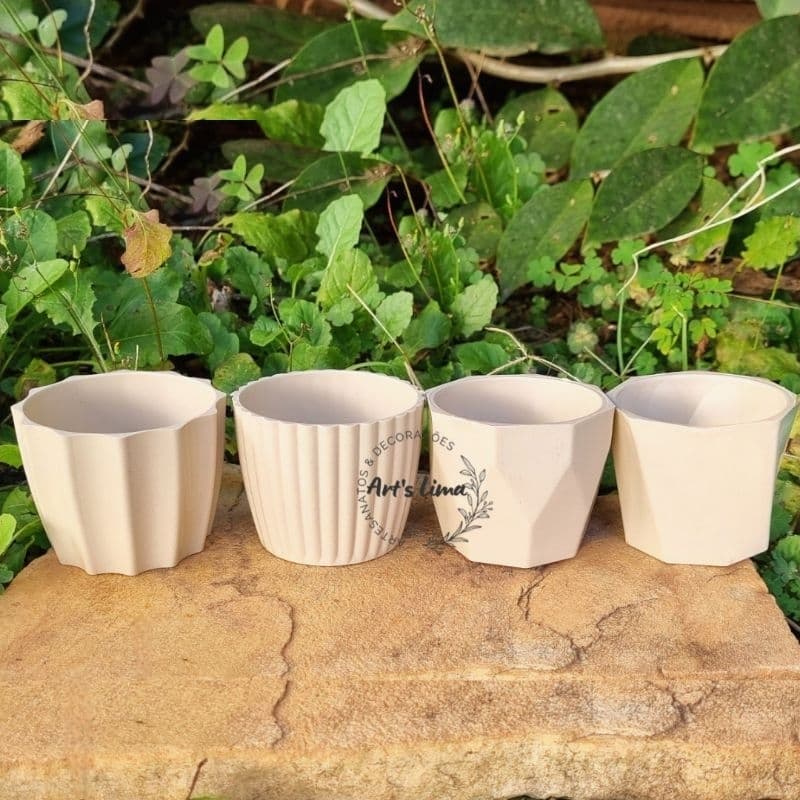 Kit contendo 20 mini vasos para cactos,suculentas e plantas pequenas perfeitos para lembrancinhas tam 5,5x6,5