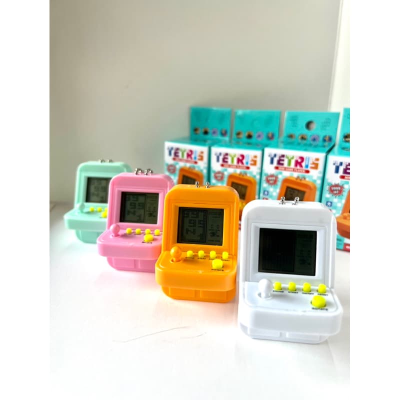 Mini Game Box Portátil 26 Jogos Retrô Tetris Para Criança Presente Educativo