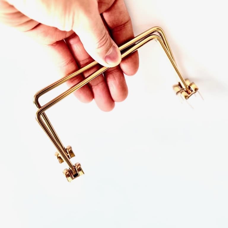 Par de Alças de Metal Dourado Retangular para Bolsas 13Cm x 6.5Cm - REF 1850-18