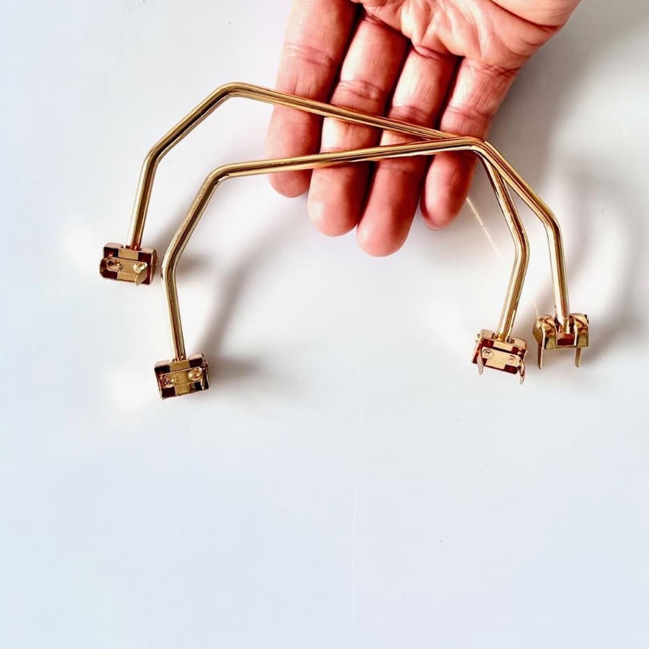 Alça Metal Geométrica Dourada Para Bolsas 14 Cm x 6 Cm - Ref-1850-19