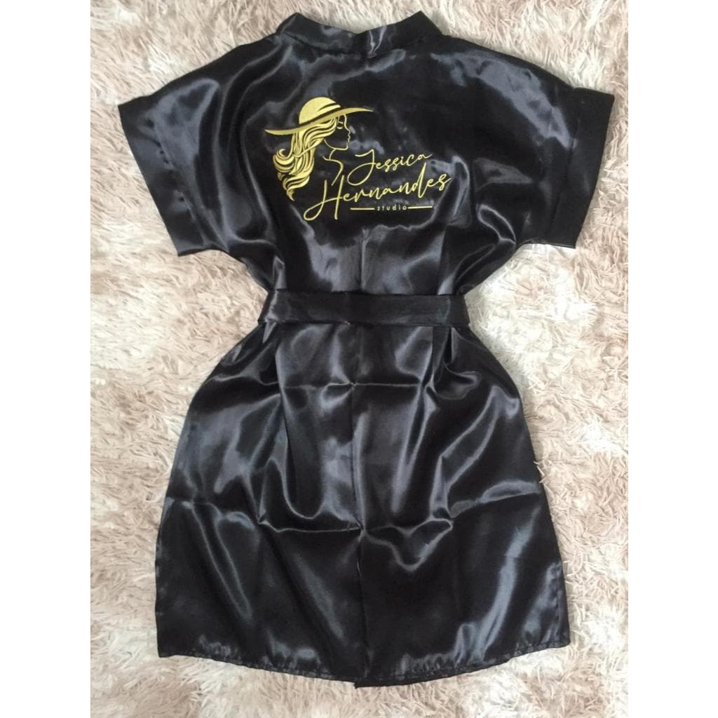 Robe Hobby de Cetim Bordado ou Estampado Personalizado Studio Salão