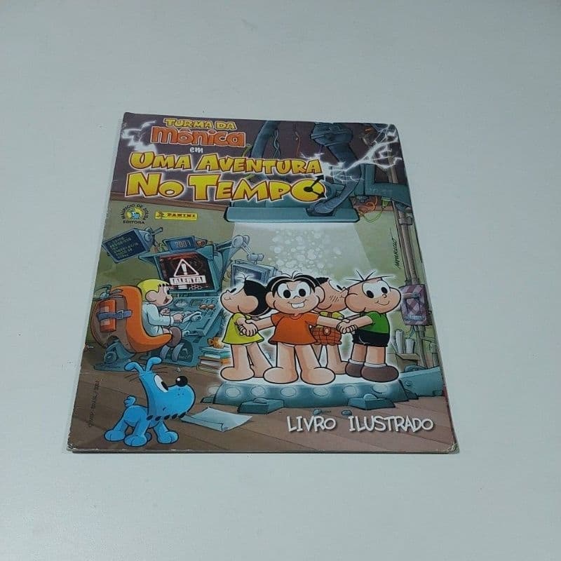 Álbum ilustrado Completo com todas as figurinhas para colecionador