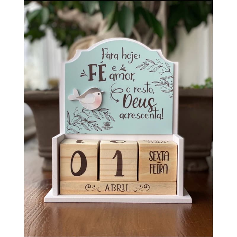 Calendário de Mesa Decorativo de Madeira Cru Permanente Enfeite de Decoração Escritório Sala Quarto