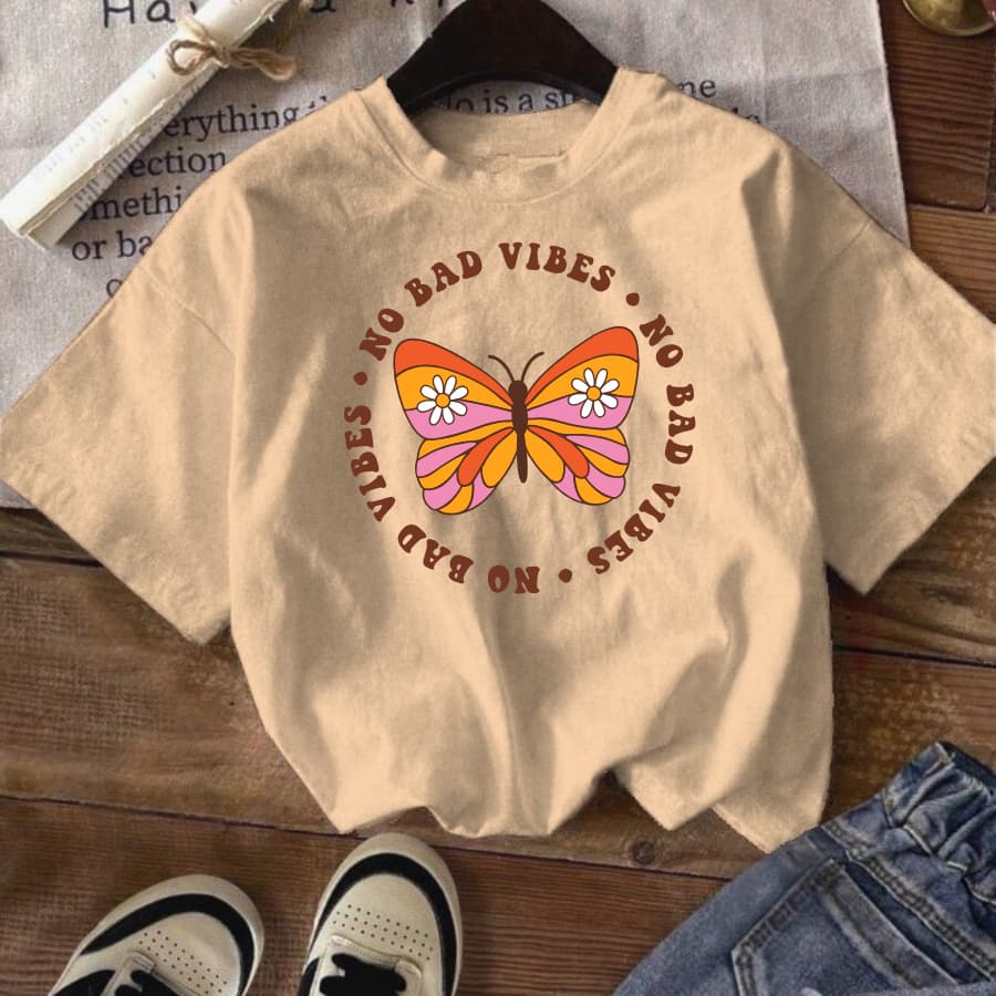 Blusa Menina Infantil Juvenil Verão Oversized 4 ao 16 anos Bad Vibes Camiseta Feminina Atacado Barato Borboleta