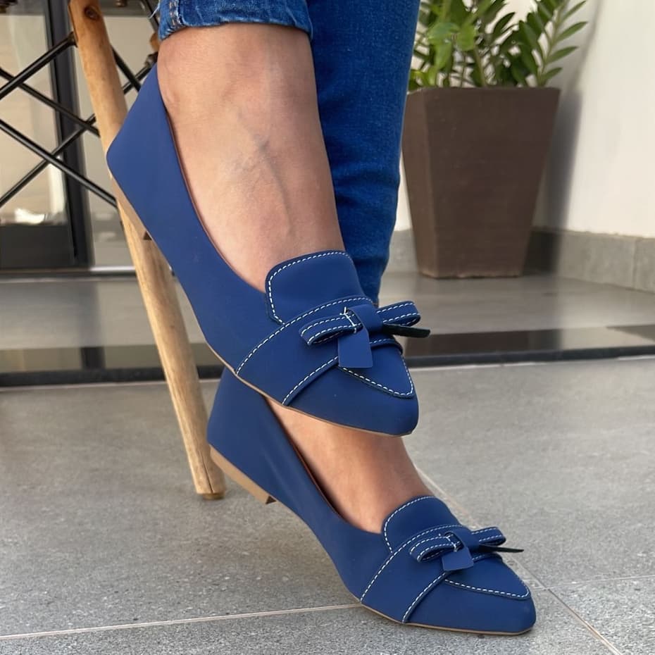 Sapatilha Feminina Mocassim Confortável Com Detalhes Em Laço Elegante