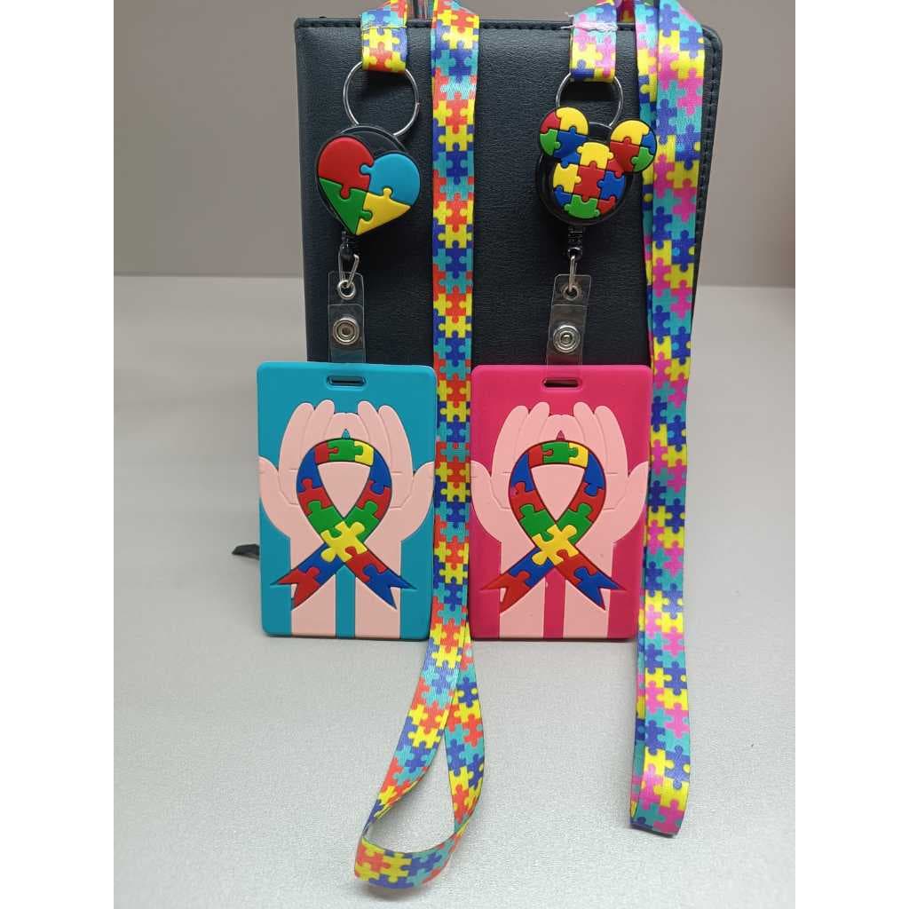 Porta Cracha Emborrachado Vertical identificaçao Cordão/Autismo/autista
