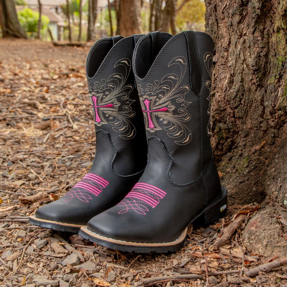 Botina Bota Texana Bico Quadrado Bordado Rosa Envio hoje