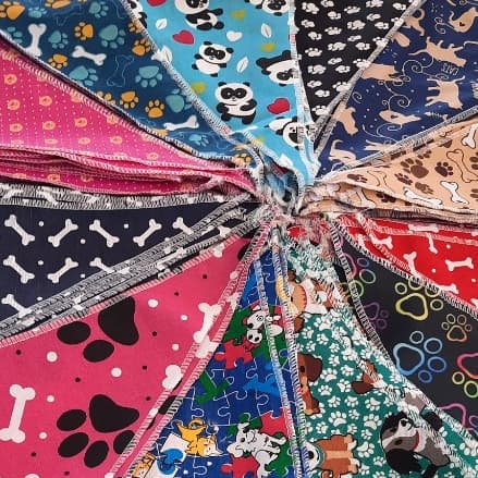 KITS BANDANAS PET COM 10 UNIDADES PARA PET SHOP E BANHO E TOSA