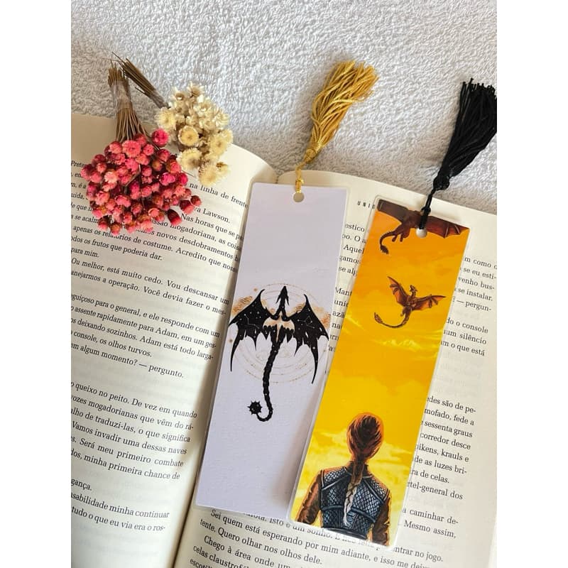Marcador de páginas Livro Quarta Asa (com ou sem Tassel) plastificado 16 cm - Leia a descrição