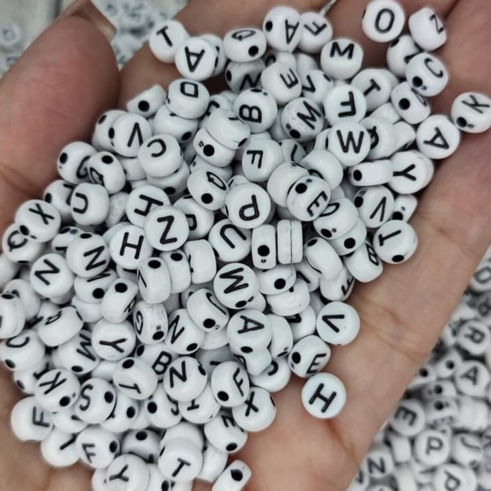 Aprox. 370/740 PÇS Miçanga Infantil Letras 7 MM alfabeto para pulseiras artesanato bijuterias DIY