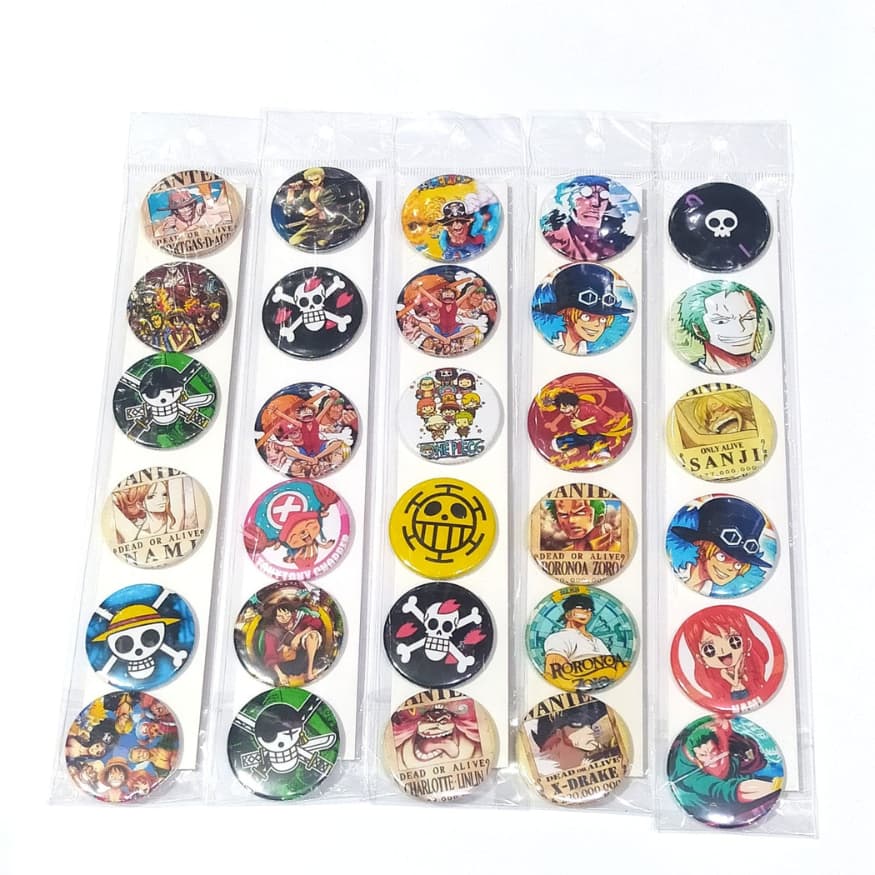Cartela De Buttons Pins Broche One Piece Com 6 Unidades Sortidas Universo Anime / Geek / Série / Mangá / Otaku