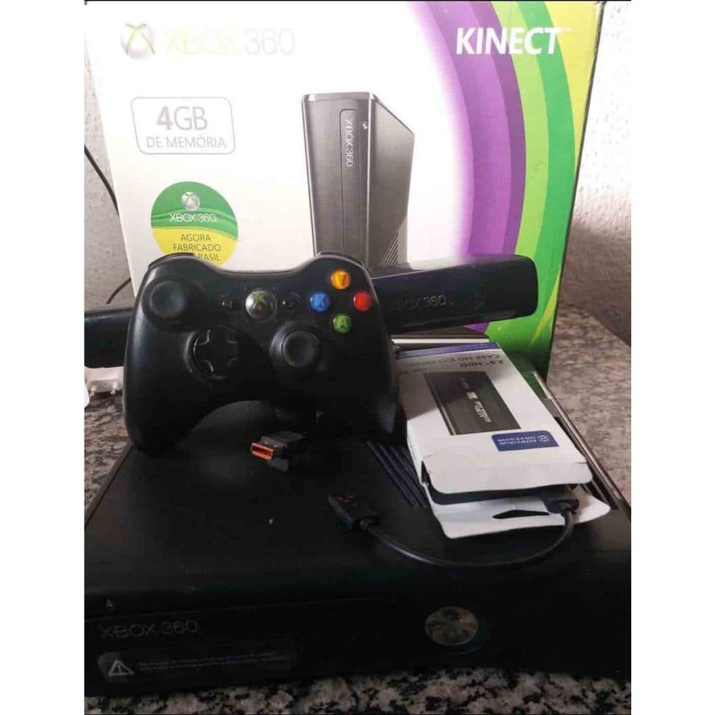 xbox 360 slim rgh ltu 3.0 com hd 500 gbs 15.000 jogos  com kinect ser. furtivo pode jogar gta 5 , cod black ops 2 online