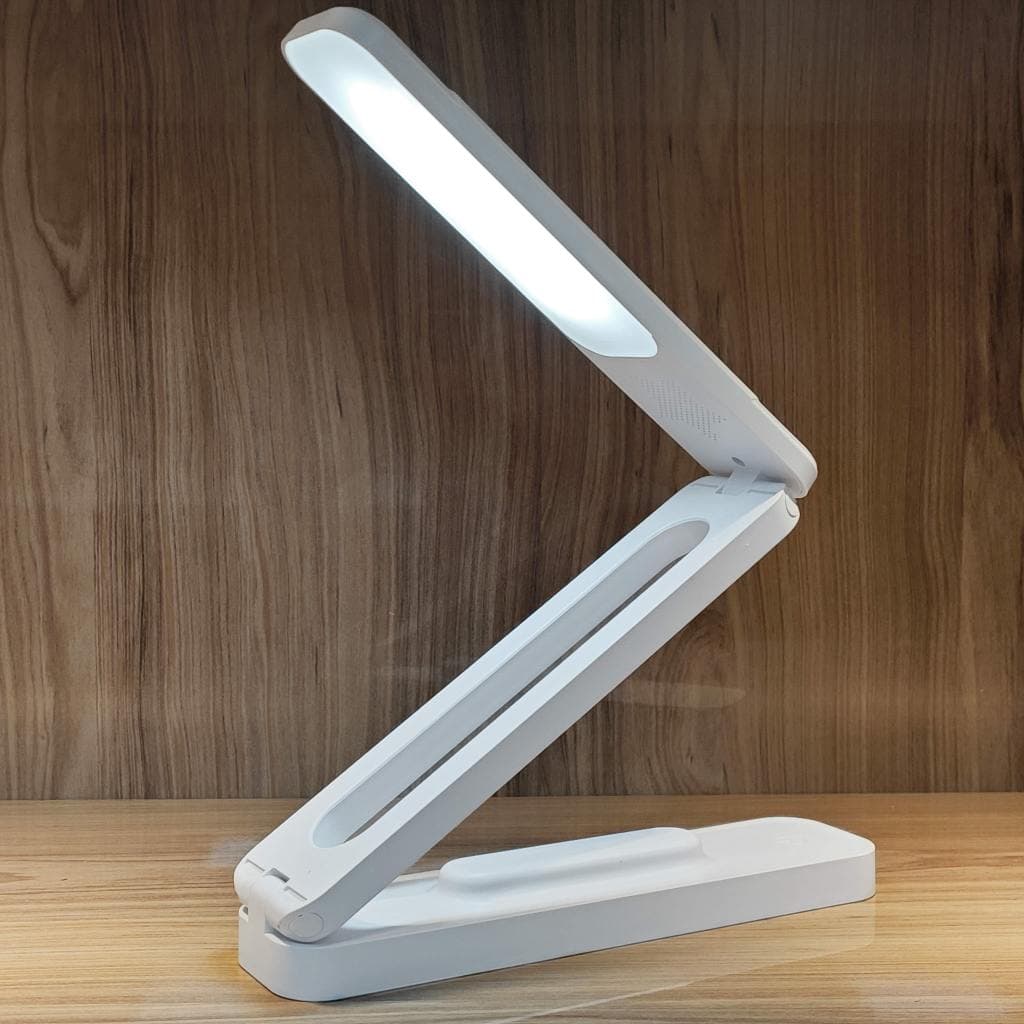 Luminária Portátil Abajur Mesa Dobrável Recarregável para Manicure Maquiagem Leitura  De Livro Marca XTRAD