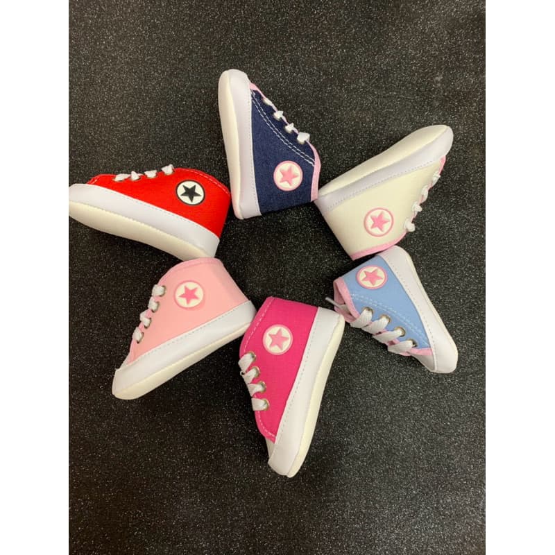 Sapatinho de bebê recém nascido - Tênis Star Feminino