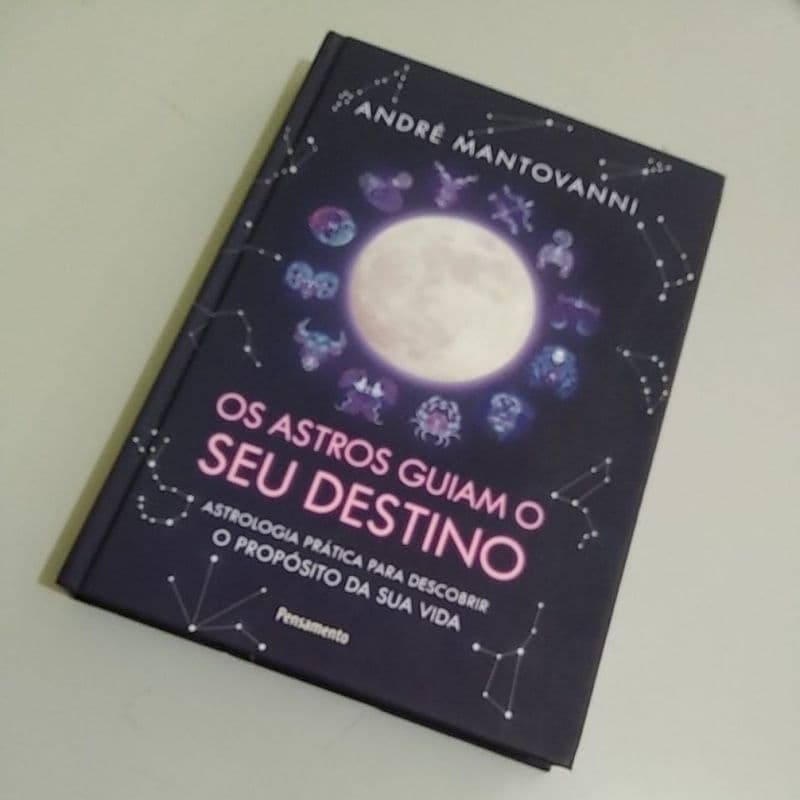 Os astros guiam o seu destino