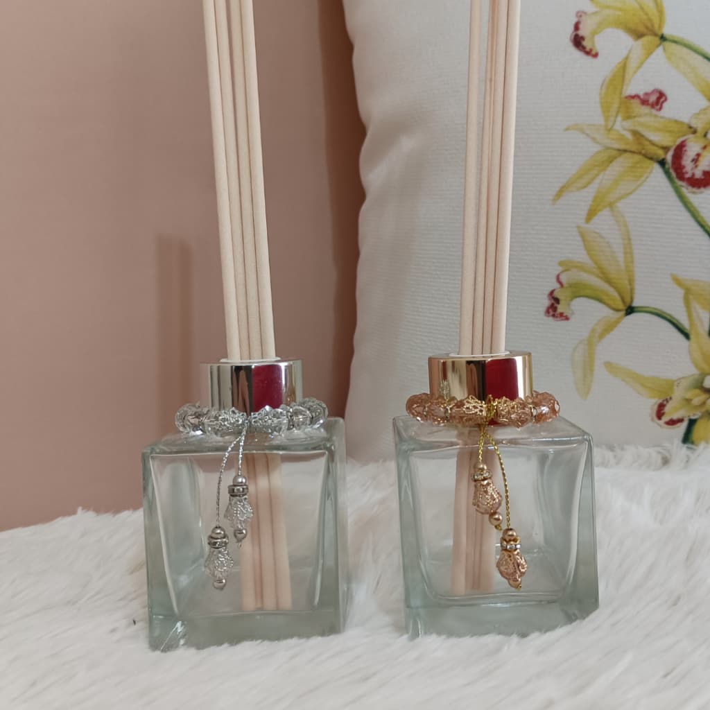 2 Frascos De Vidro Cubo Transparente 100ml C/ Tampa Para Aromatizador+Varetas+Pingente Decorativo