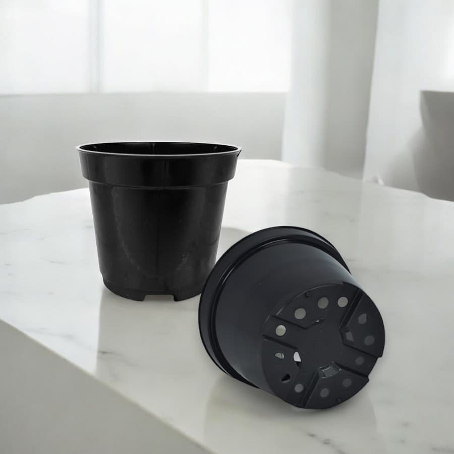 Conjunto com Ate 50 Vasos Pote 11 - Preto, Plástico Rígido e Resistente, Ideal para Mudas e Plantas
