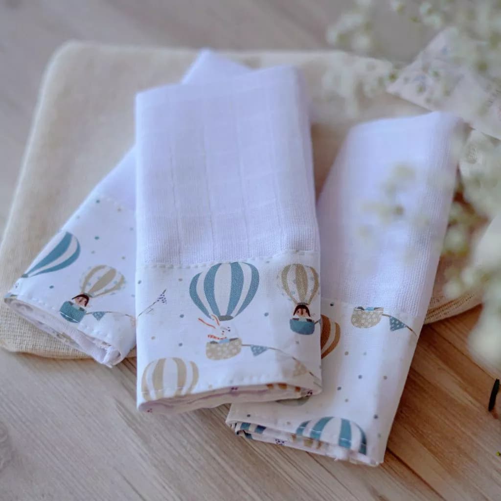 Kit 3 Fraldas de Boca Bebê Tricoline 100% Algodão com Saquinho Presenteável Ceci Petit Home