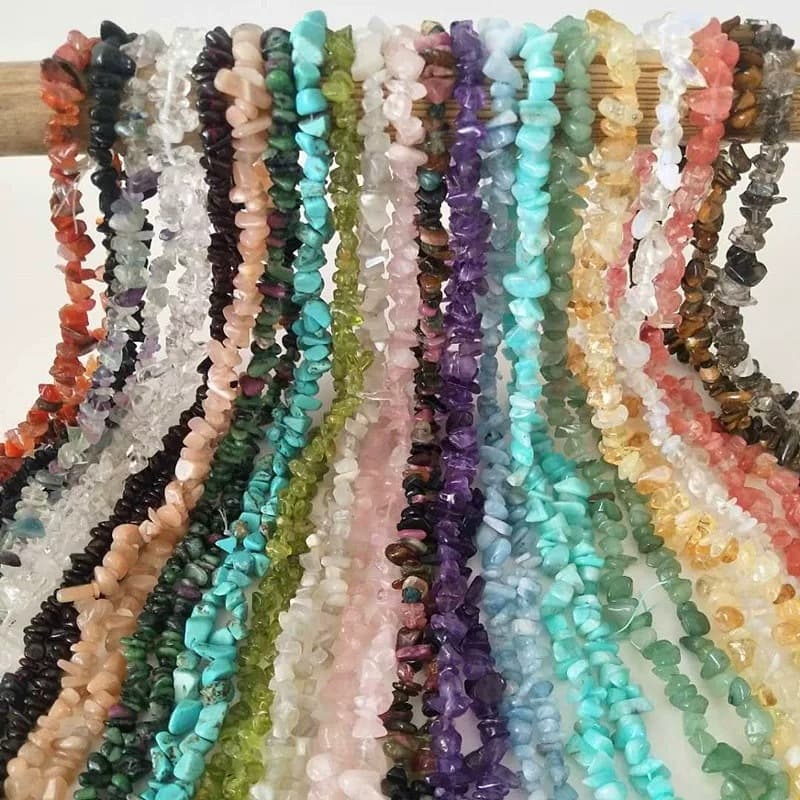 Fio de Pedra em Cascalho Aprox 80cm