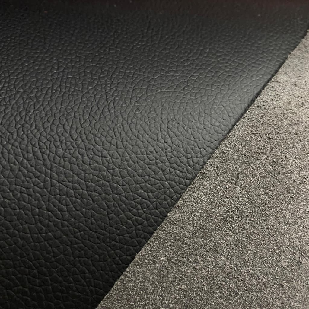 Courvin Microfibra Preto 1,4m x 1m