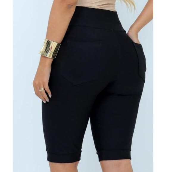 Bermudas Malha Jeans cotton cintura alta com barinha virada na perna comprimento ate o joelho