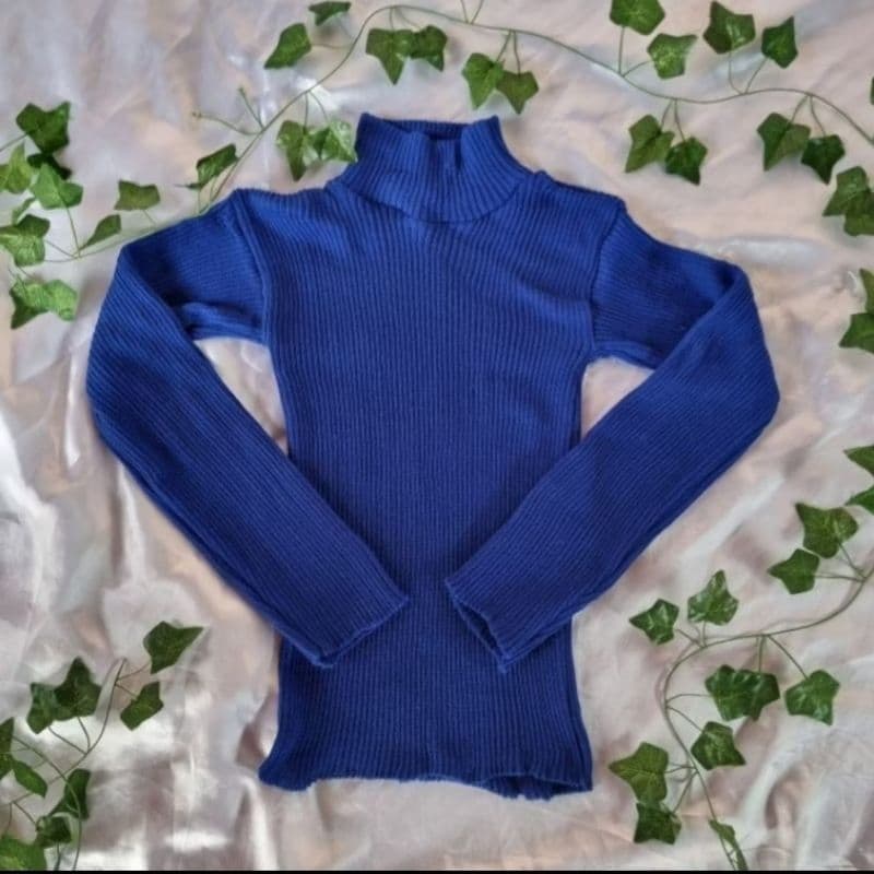 cacharrel  infantil  gola alta, de tricô