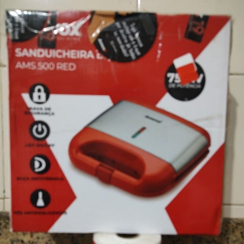 Sanduicheira e Grill AMS 500 RED Amvox 750W