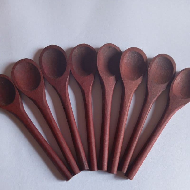 mini colher de pau 10cm / mini colher de madeira 10cm / colher de pau / lembrancinha/ chá de cozinha / colheres escuras