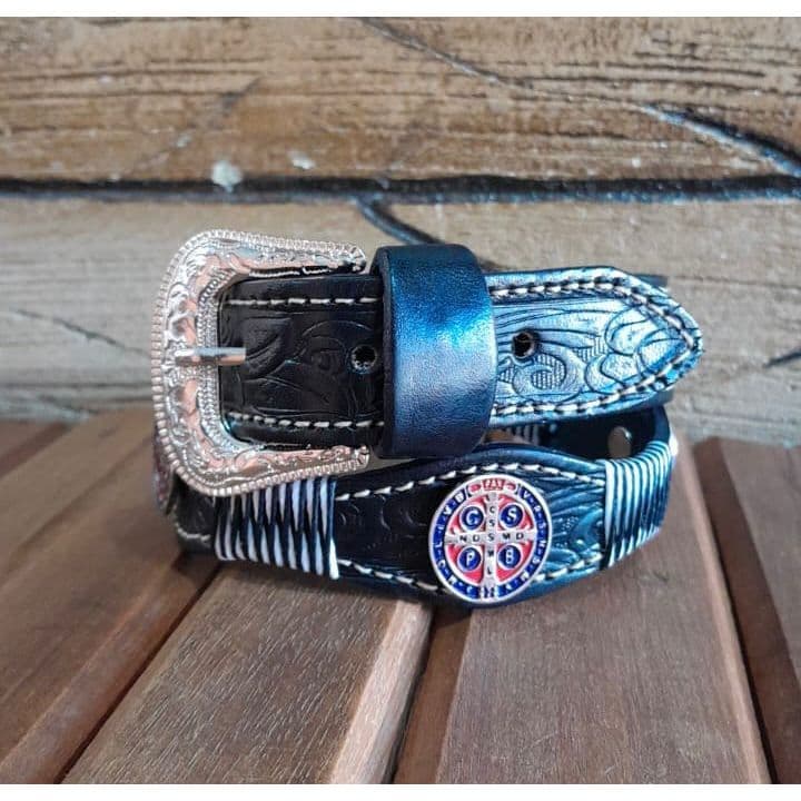 Cinto Infantil Aplique São Bento Couro Legítimo Trançado Artesanalmente Muita Qualidade