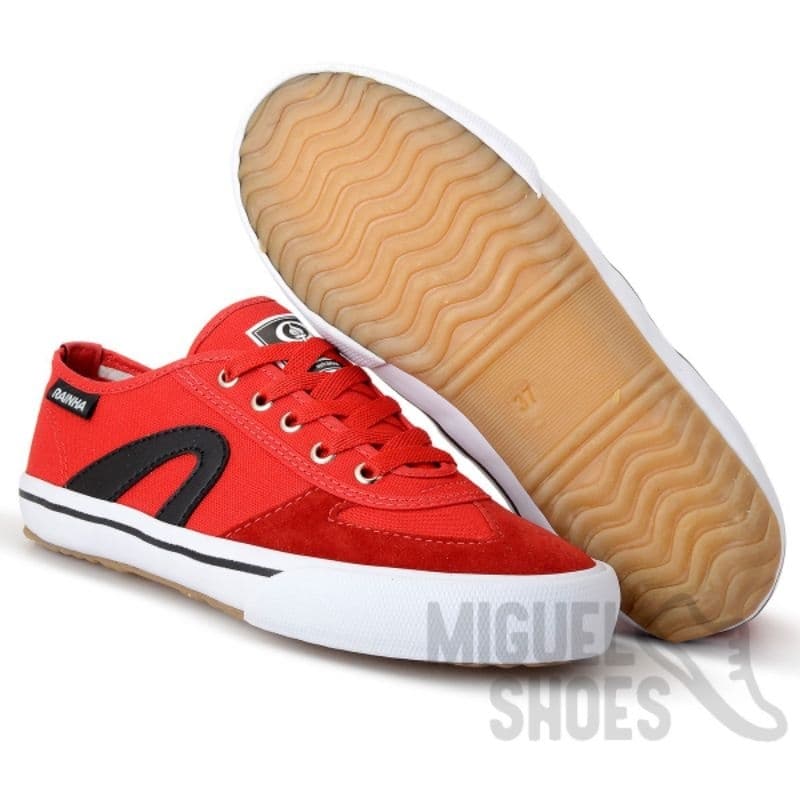 Tênis chuteira futsal Rainha salão quadra vôlei capoeira corrida masculino e feminino.