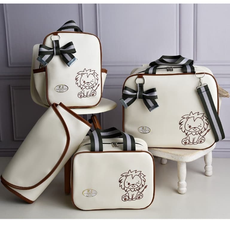 Kit Maternidade Safari de 4 peças Bordado l Mala e Mochila com Trocador
