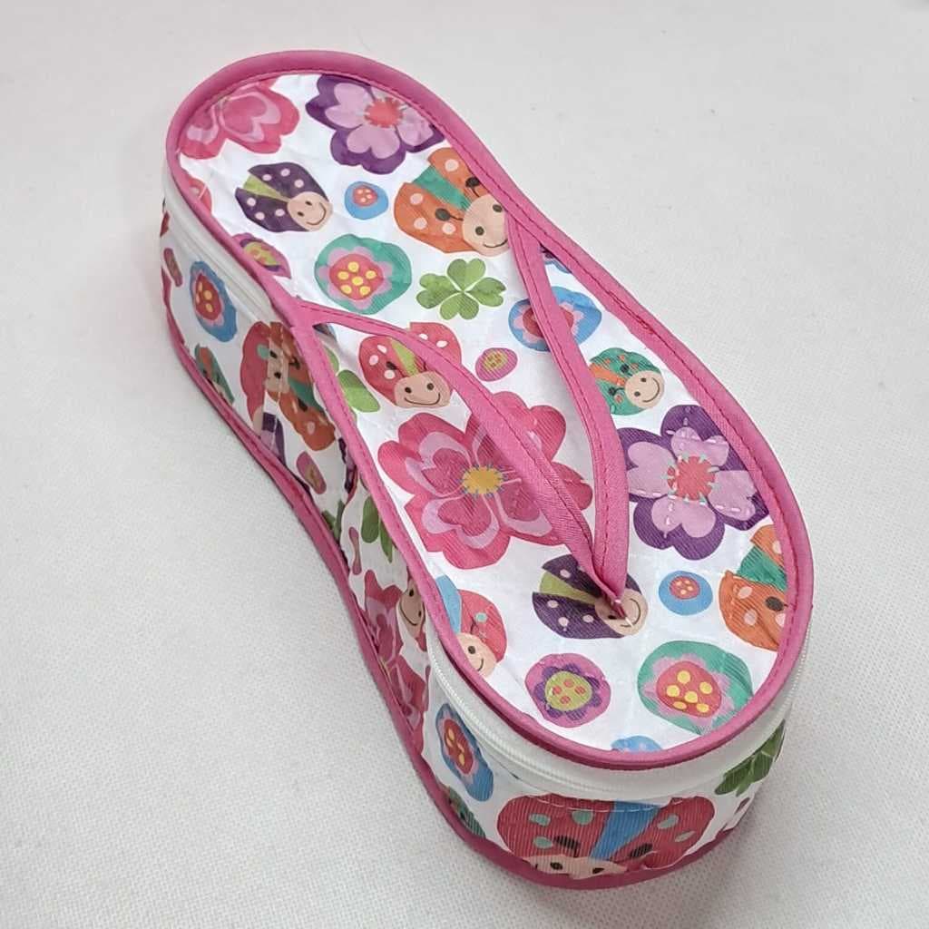 Porta Chinelos de Tecido, Feito Para Organizar sua Mala de Viagem ou Ir na Manicure