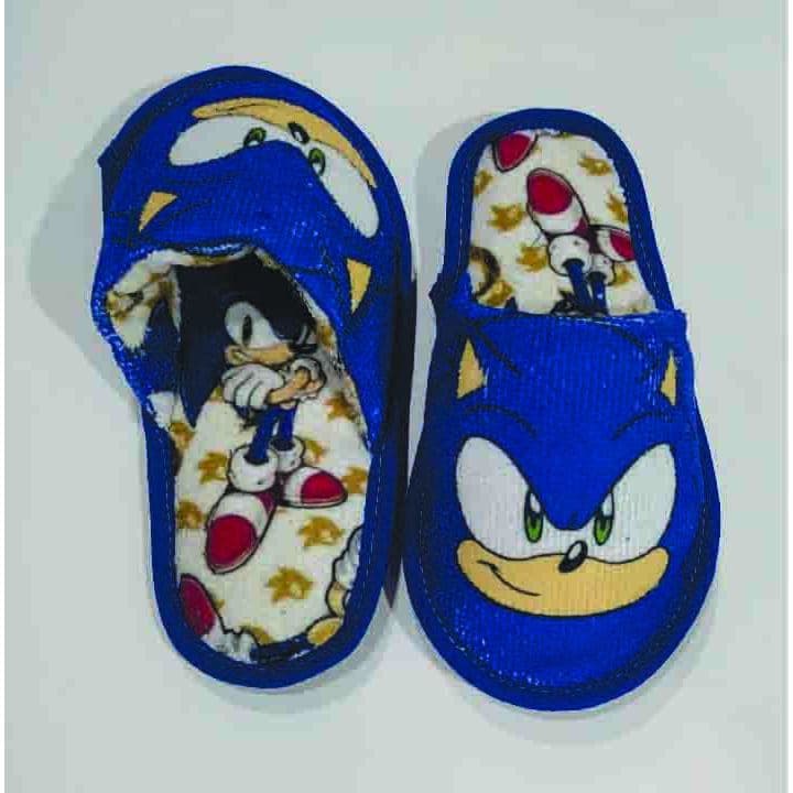 Pantufa de heróis temática infantil de bichinho banho e dormir