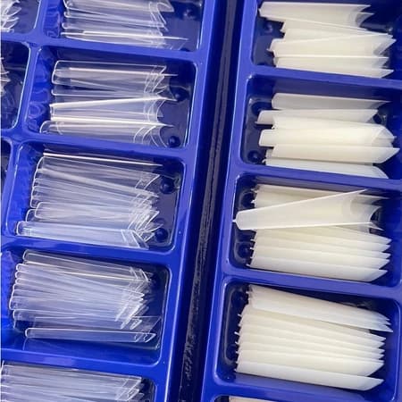 Kit De 100 Unhas Tips  Nails Transparente ou Leitosa para encapsular alongamento em Acrigel