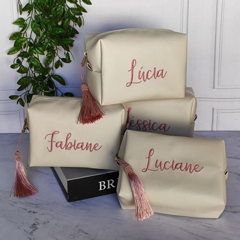 Necessaire personalizada pingente lembrancinha